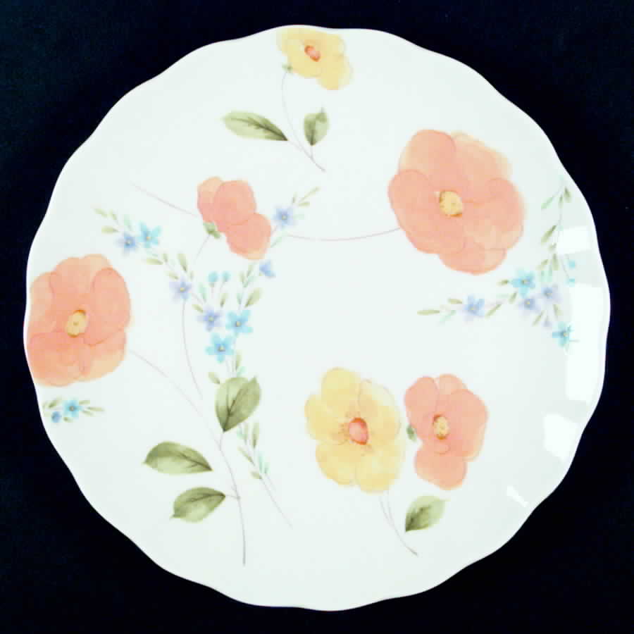 Poppy Love Dinner Plate by Mikasa-1