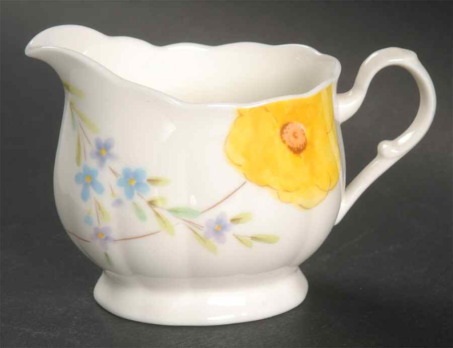 Poppy Love Creamer by Mikasa-1