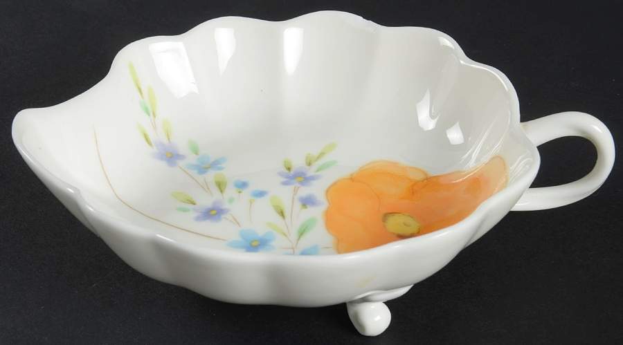 Poppy Love Leaf Shaped Dish by Mikasa-1