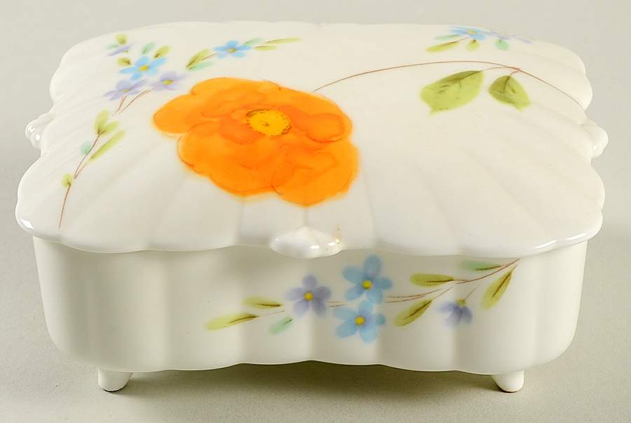 Poppy Love 4" Rectangular Box & Lid by Mikasa-1