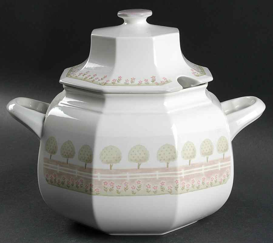Promenade Tureen &  Lid by Mikasa-1