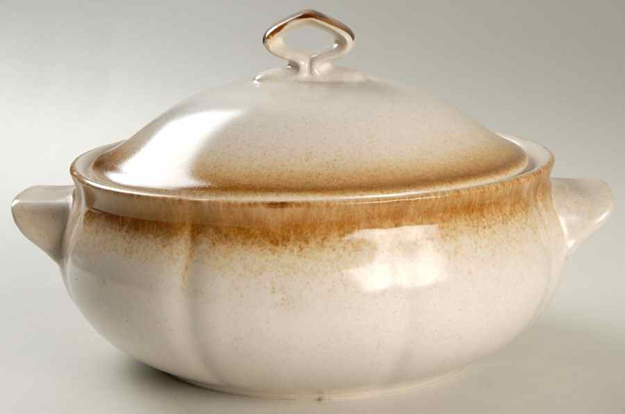 Provincial 2 Qt Round Covered Casserole by Mikasa-1