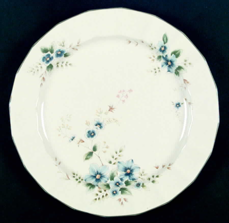 Pretty Petals Dinner Plate by Mikasa-1