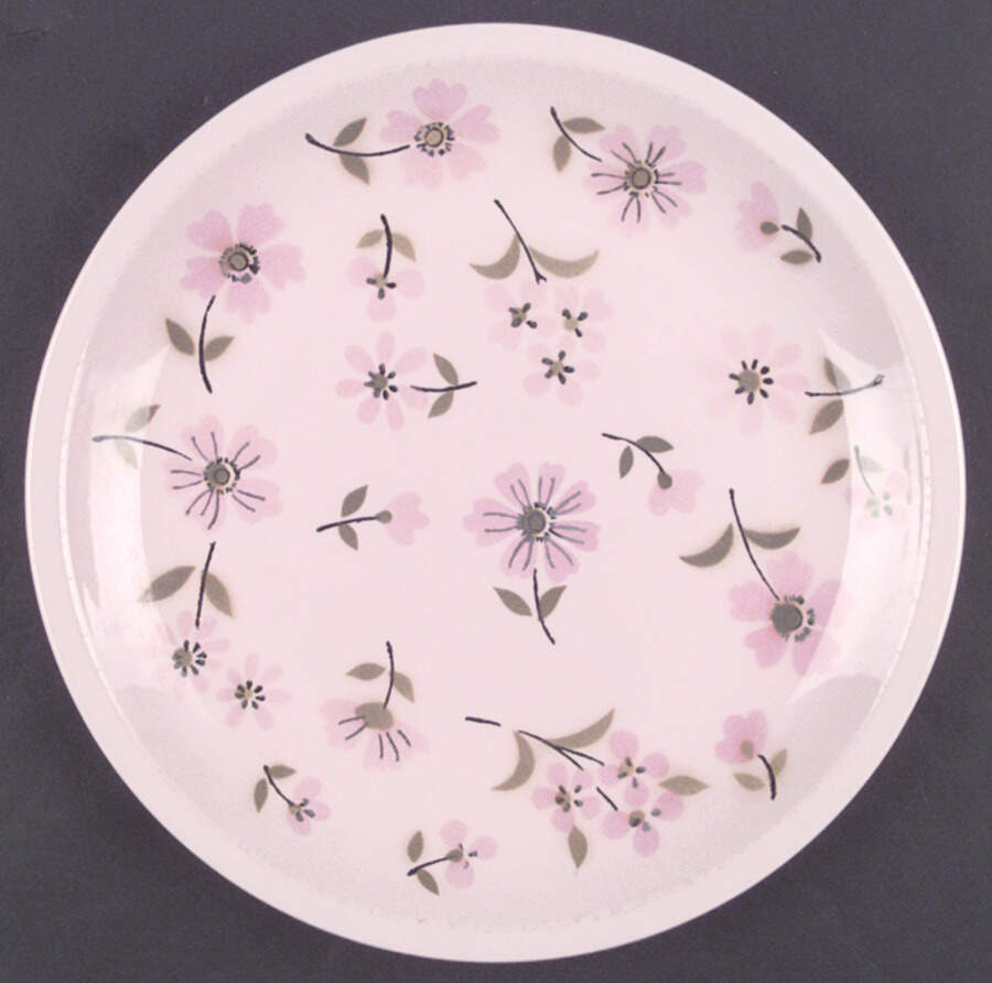 Puff Dinner Plate by Mikasa-1