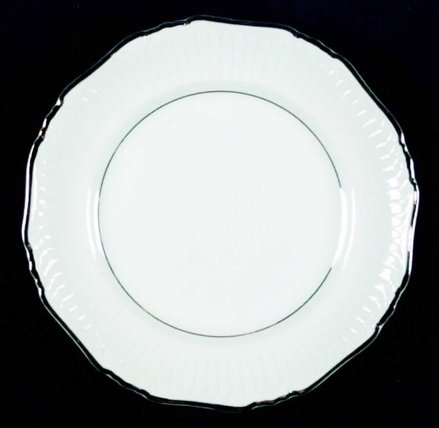 Queen Anne Dinner Plate by Mikasa-1