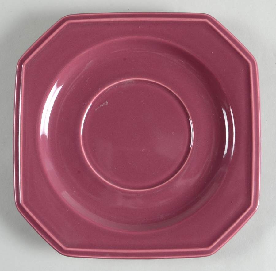 Raspberry Underplate for Gravy Boat by Mikasa-1