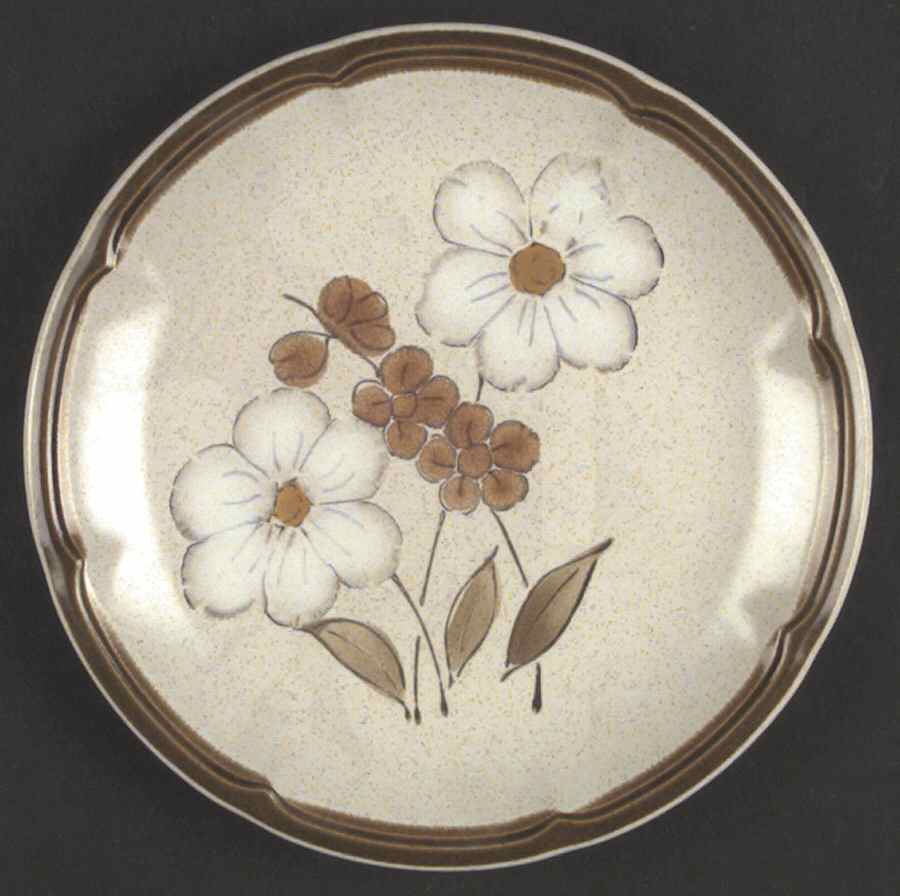 Refresh Salad Plate by Mikasa-1