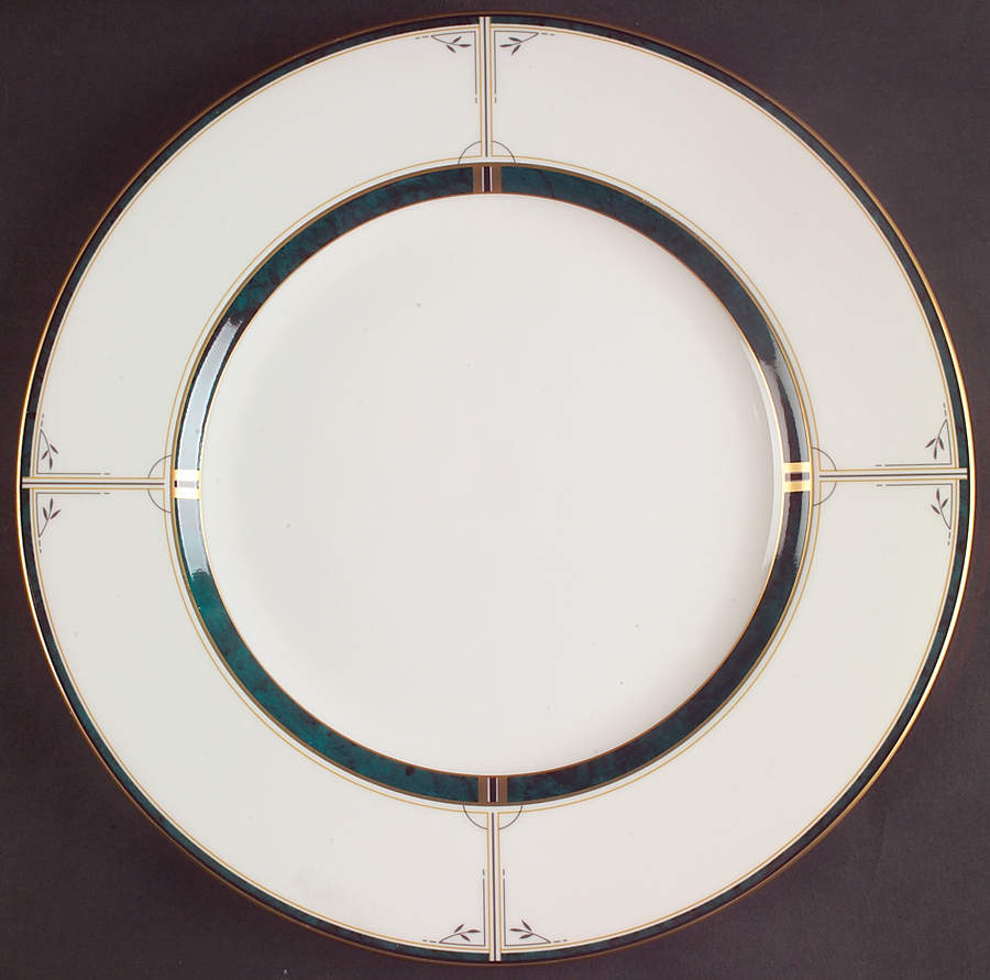 Regalaire 12" Chop Plate (Round Platter) by Mikasa-1