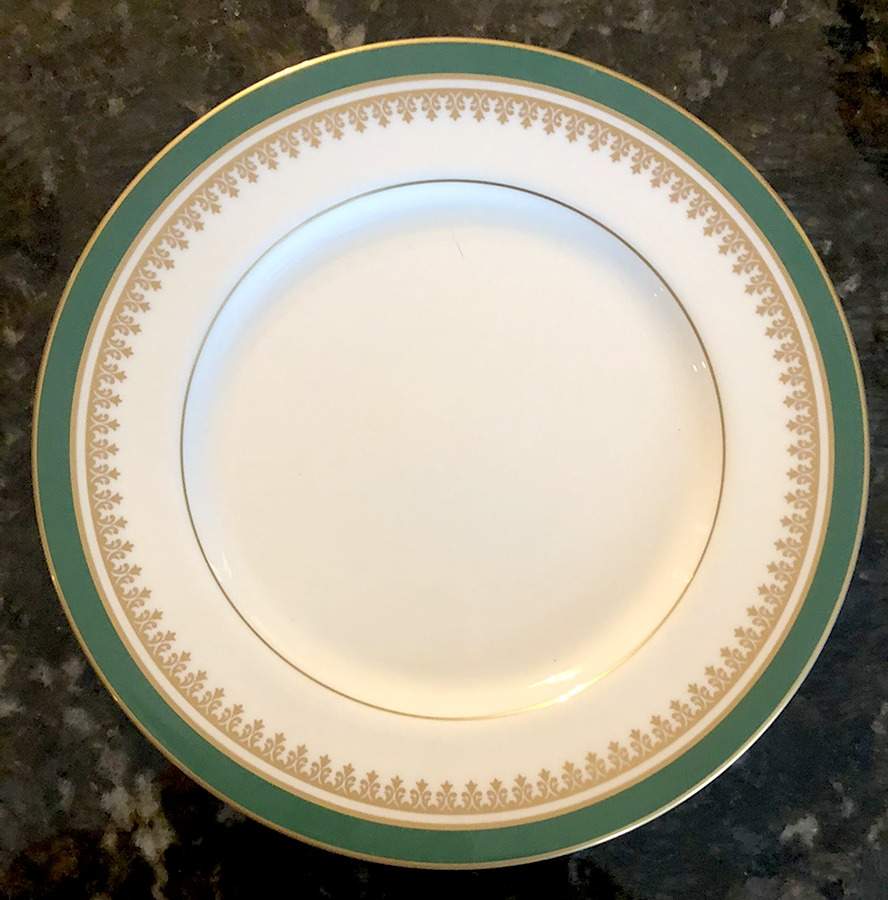 Regency Mint Green (Narumi) Dinner Plate by Mikasa-1