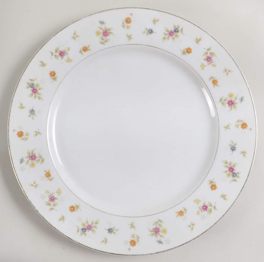 Remembrance Dinner Plate by Mikasa-1
