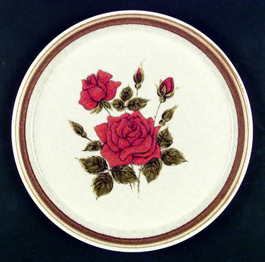 Red Masterpiece Dinner Plate by Mikasa-1
