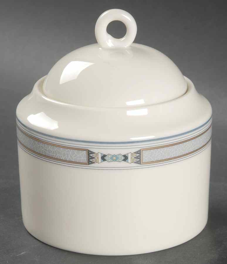 Regal Reign Sugar Bowl & Lid by Mikasa-1