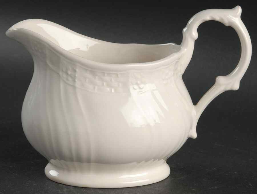 Renaissance White Gravy Boat by Mikasa-1