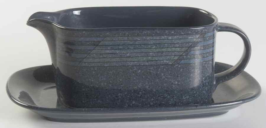 Rhythm and Blues Gravy Boat & Underplate by Mikasa-1