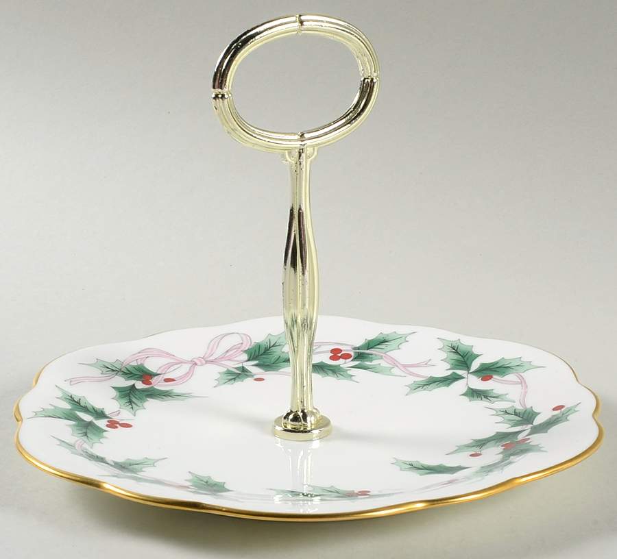 Ribbon Holly Round Serving Plate with Handle (SP) by Mikasa-1