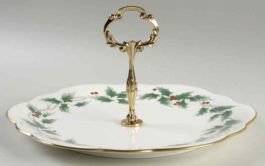 Ribbon Holly Wellington Cake Plate with Center Handle by Mikasa-1