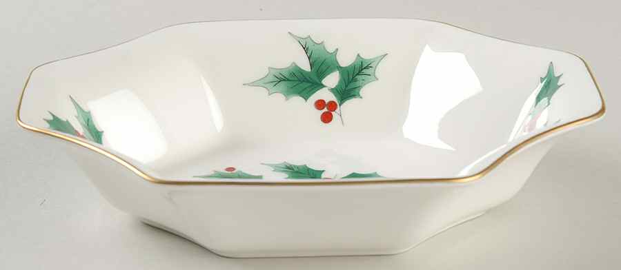 Ribbon Holly Octagonal Candy Dish by Mikasa-1