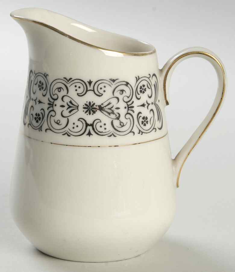 Riviera Creamer by Mikasa-1
