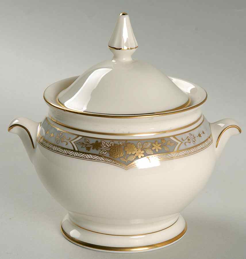 Royal Court Sugar Bowl & Lid by Mikasa-1