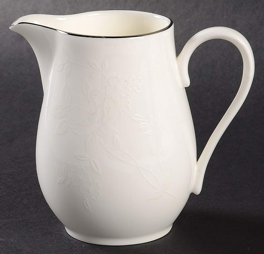 Rose Damask Creamer by Mikasa-1