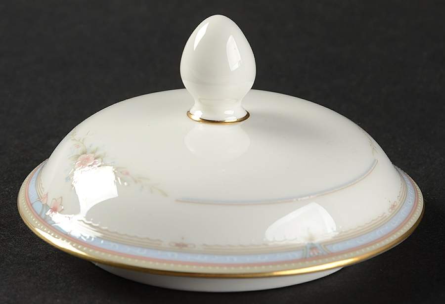 Romantic Garden Lid for Sugar Bowl by Mikasa-1