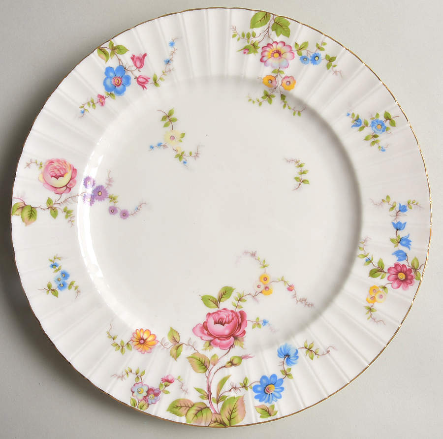 Rose Glow Dinner Plate by Mikasa-1