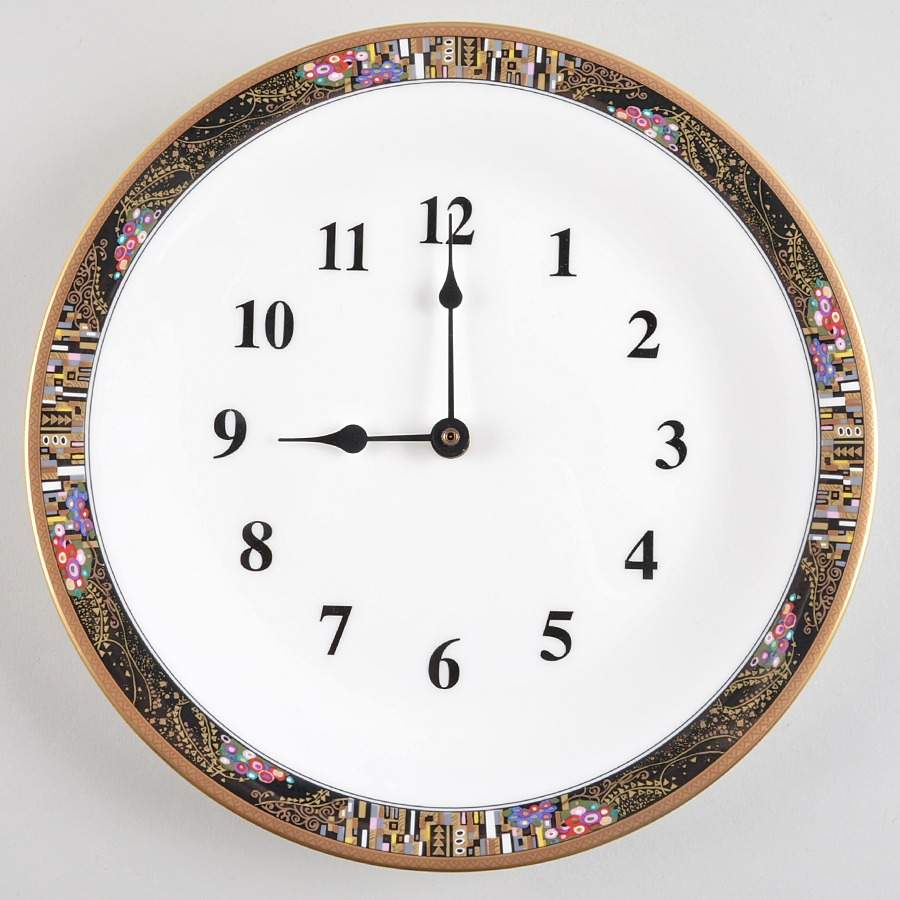 Royal Glimmer Clock Plate by Mikasa-1