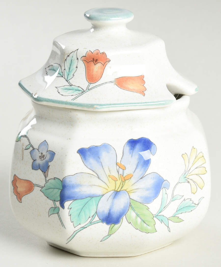 Rose Hips Sugar Bowl & Lid by Mikasa-1