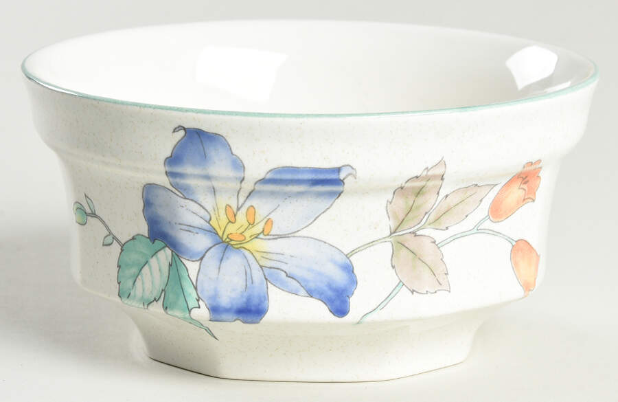 Rose Hips Fruit/Dessert (Sauce) Bowl by Mikasa-1