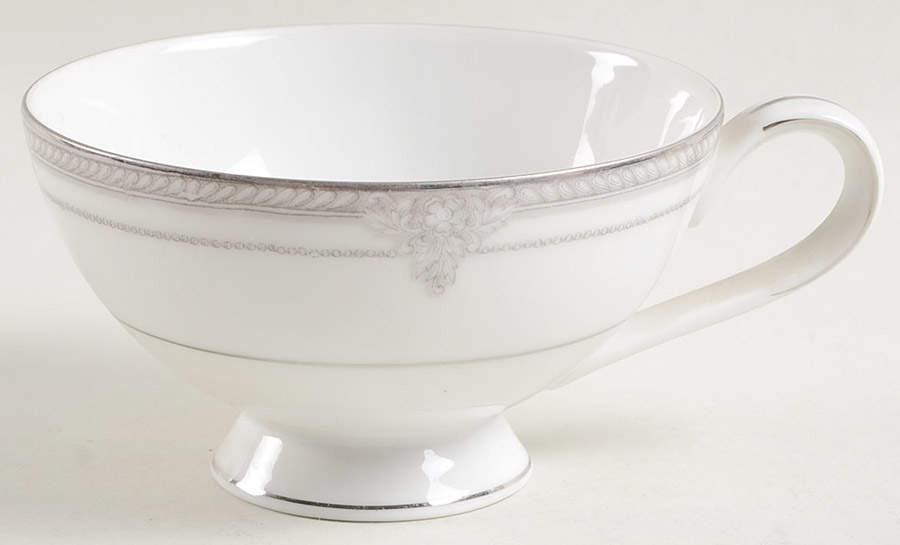 Rondelay Footed Cup by Mikasa-1