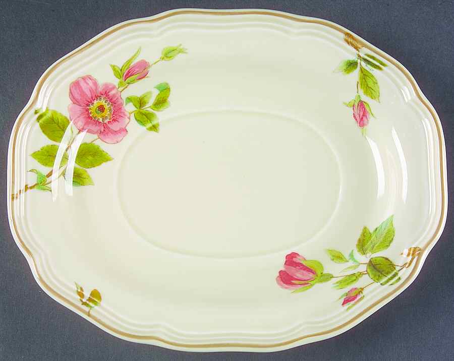 Rose Petals Underplate for Gravy Boat by Mikasa-1