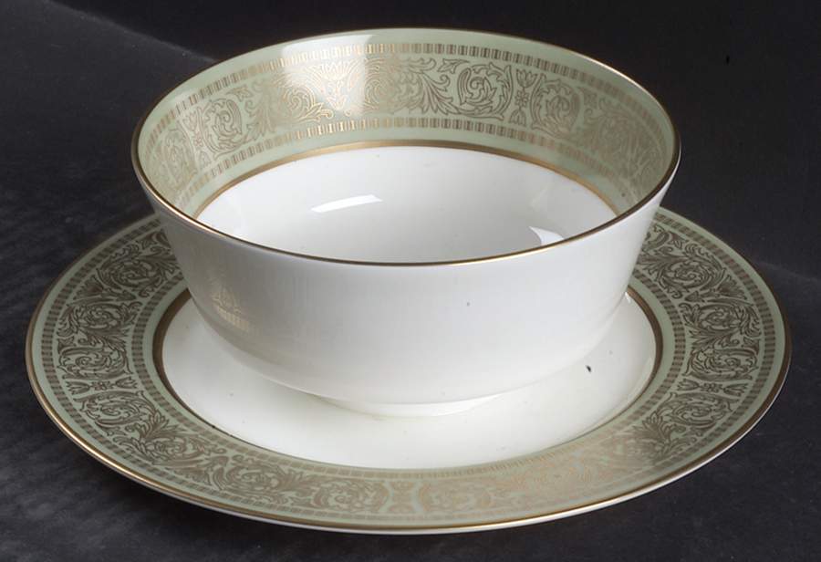 Rosemont Gravy Boat with Attached Underplate by Mikasa-1