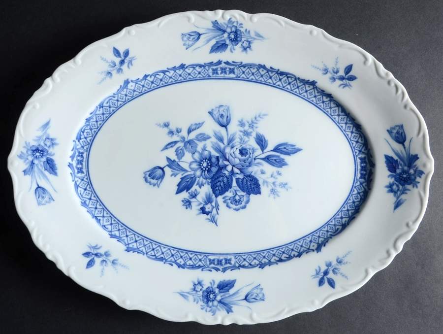 Rosalie 15" Oval Serving Platter by Mikasa-1