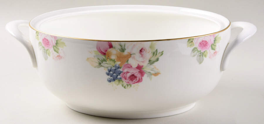 Rosemead 2 Quart Oval Covered Casserole No Lid by Mikasa-1