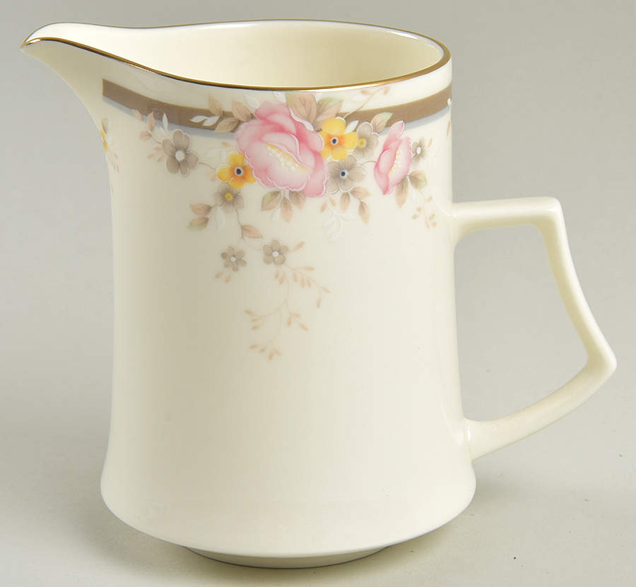 Rosette Creamer by Mikasa-1