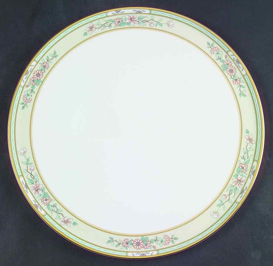 Roseville Cake Plate by Mikasa-1