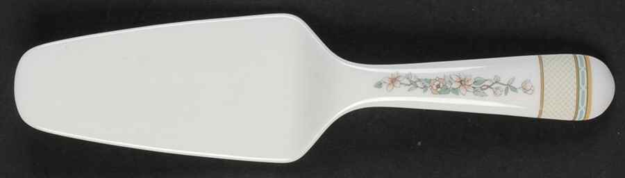 Roseville Solid Ceramic Pie/Cake Server by Mikasa-1