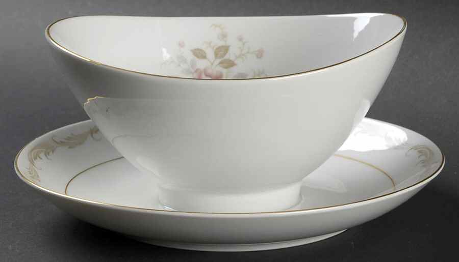 Rosewood Gravy Boat with Attached Underplate by Mikasa-1