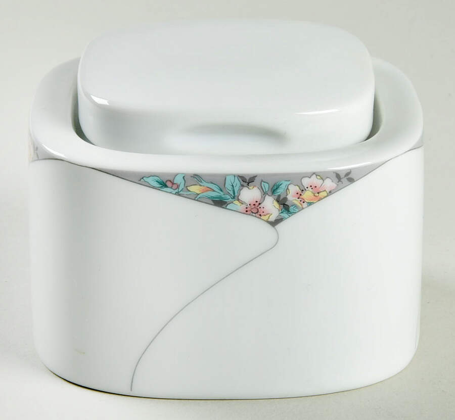 Rosina Sugar Bowl & Lid by Mikasa-1