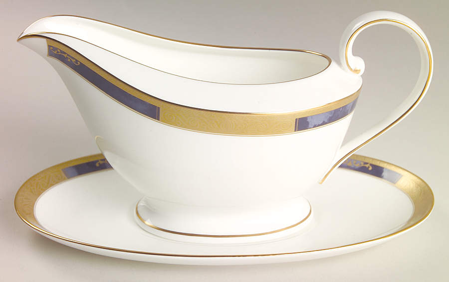 Royal Villa Gravy Boat & Underplate by Mikasa-1
