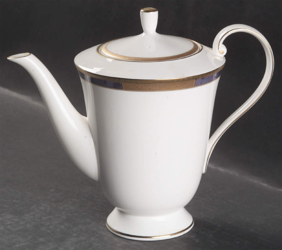 Royal Villa Coffee Pot & Lid by Mikasa-1