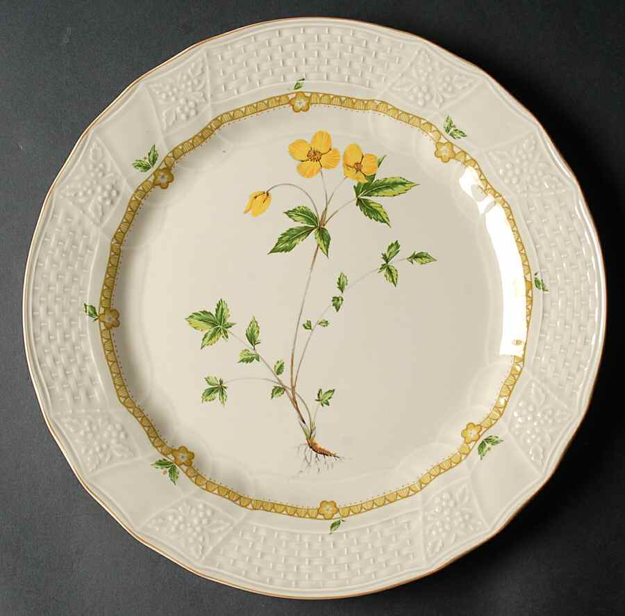 Royalty 12" Chop Plate (Round Platter) by Mikasa-1