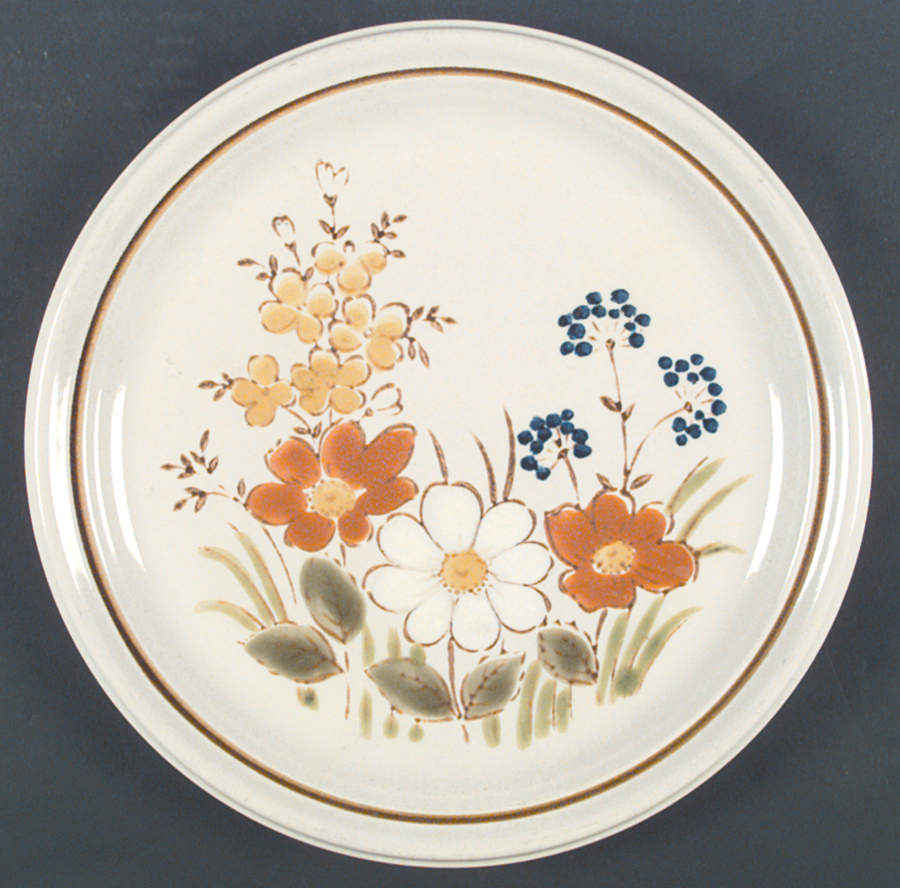 Rustic Gardens Dinner Plate by Mikasa-1