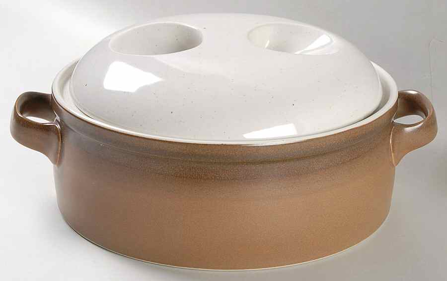 Rusticana 3 Quart Round Covered Casserole by Mikasa-1