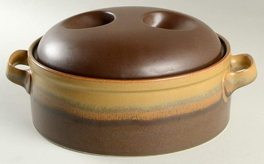 Rusticana 3 Quart Round Covered Casserole by Mikasa-1