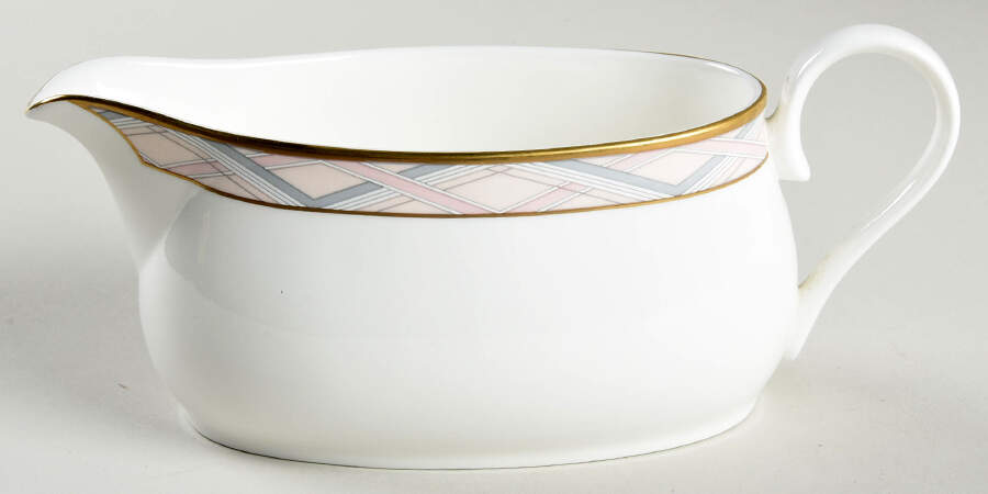 Santa Cruz Gravy Boat by Mikasa-1