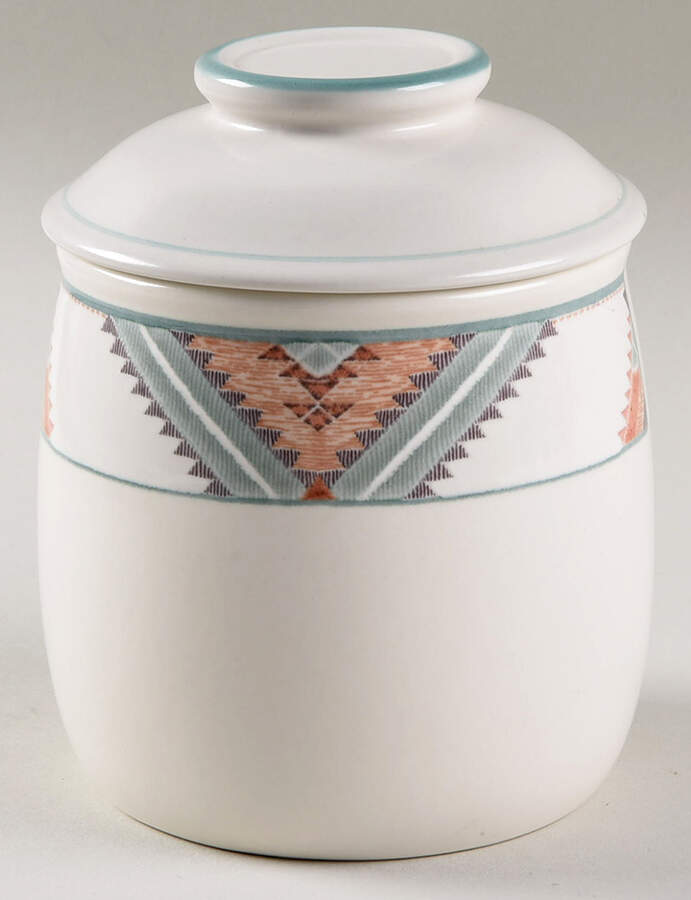 Santa Fe Mini Canister with Lid & Seal by Mikasa-1