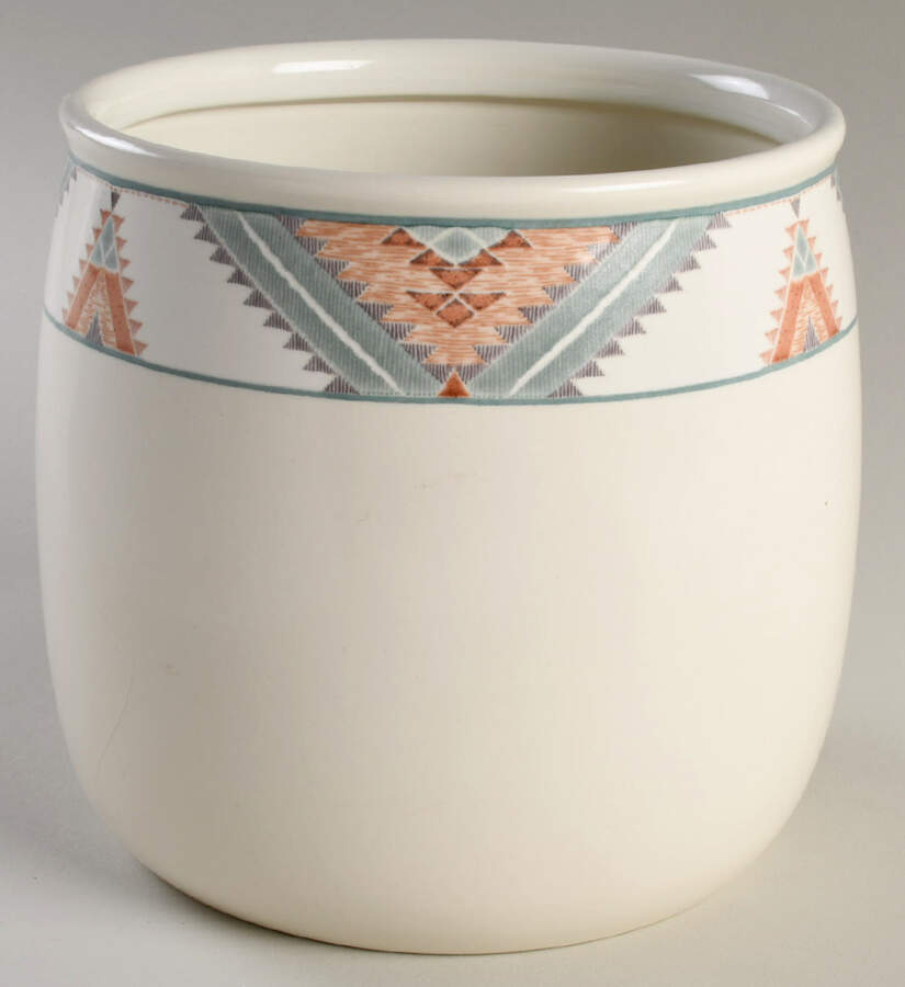 Santa Fe Large Canister No Lid by Mikasa-1