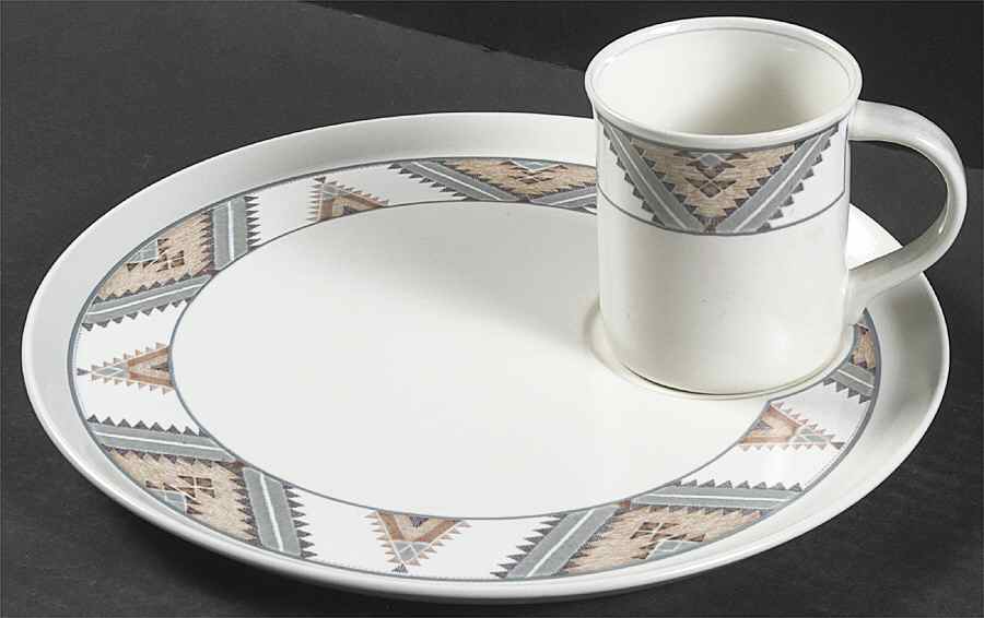 Santa Fe Snack Plate and Mug Set by Mikasa-1