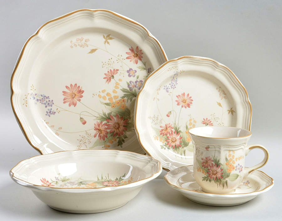 Samantha 5 Piece Place Setting by Mikasa-1